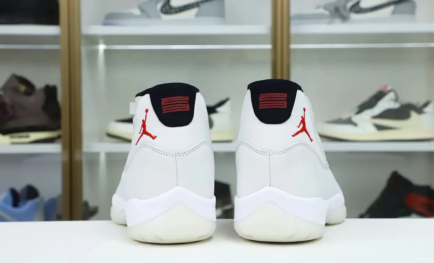 JORDAN XI AIR RETRO PLATINUM TINT 11 0628